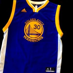 Boys 🏀GSW 🏀Jersey “Curry”